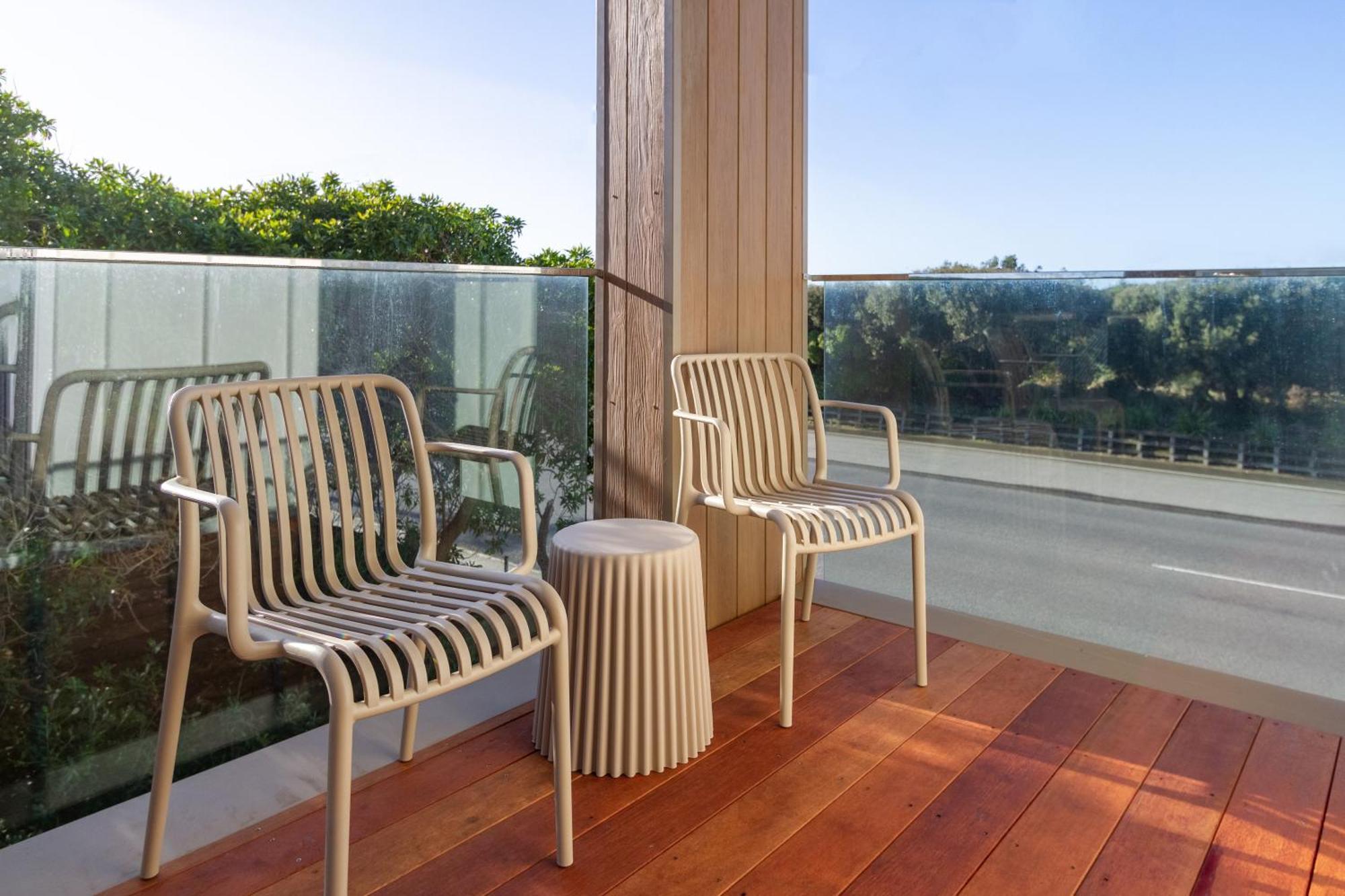 Luxury Beachside Living Elegant 3-Bedroom Haven Christchurch Exterior foto