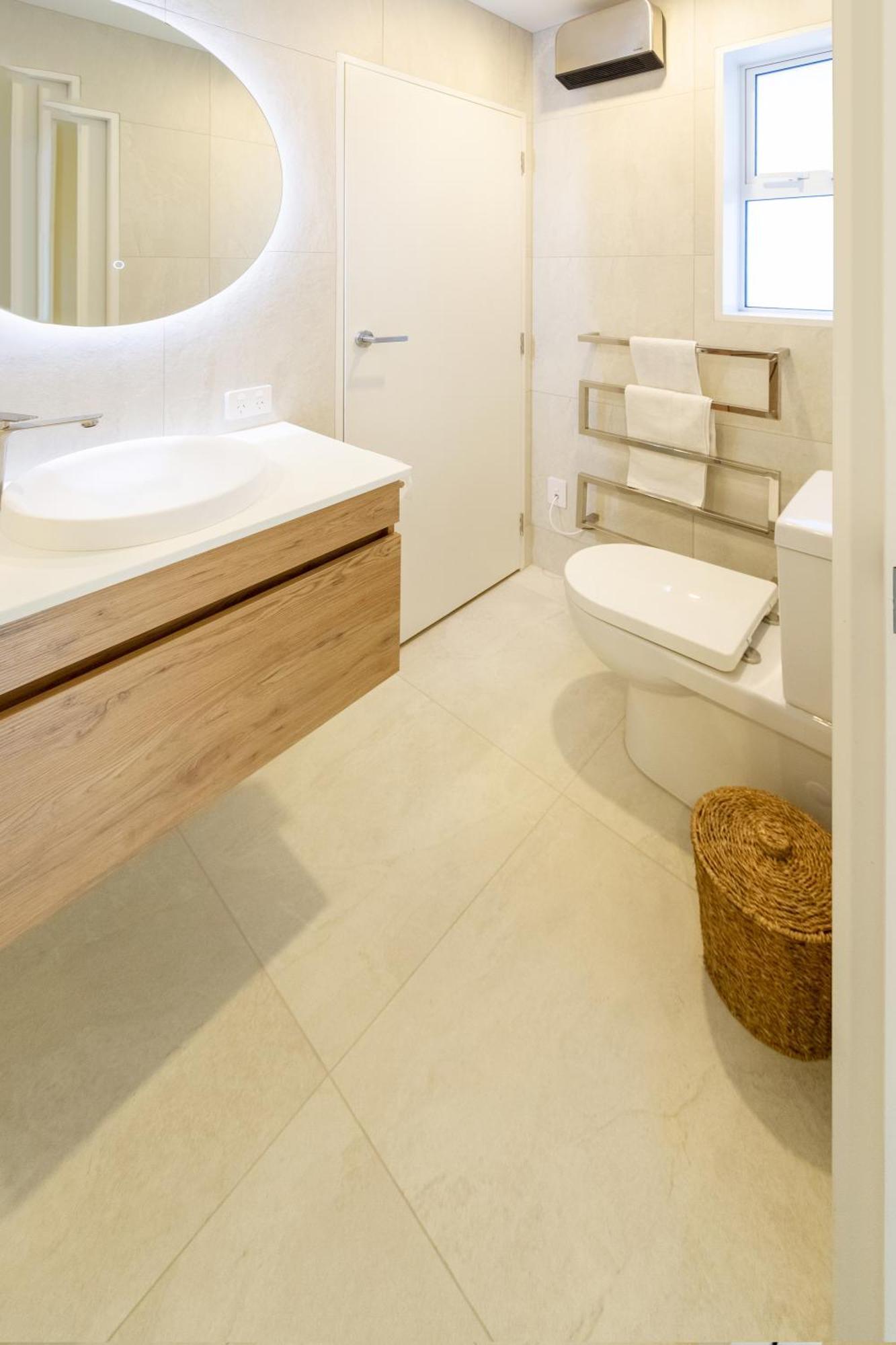 Luxury Beachside Living Elegant 3-Bedroom Haven Christchurch Exterior foto